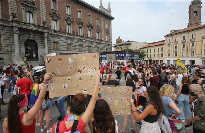 Pride piazza Trento
