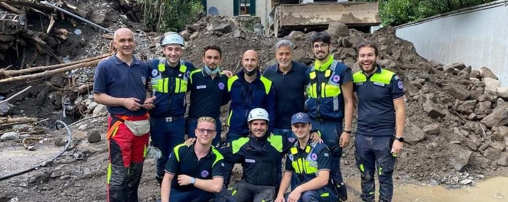 Maltempo protezione civile Arcore con Clooney a Laglio