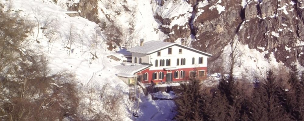 Capanna Monza, rifugio alpinisti monzesi