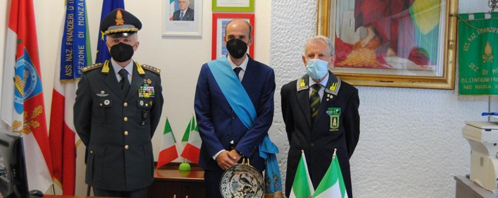 Visita del presidente della Provincia Luca Santambrogio al Comando della Guardia di Finanza