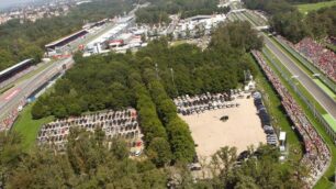 Panoramica aerea dell'autodromo di Monza - foto d’archivio