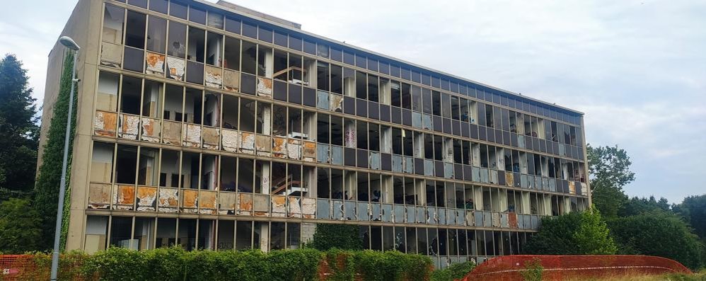 L'ex edificio della Mellin di Carnate