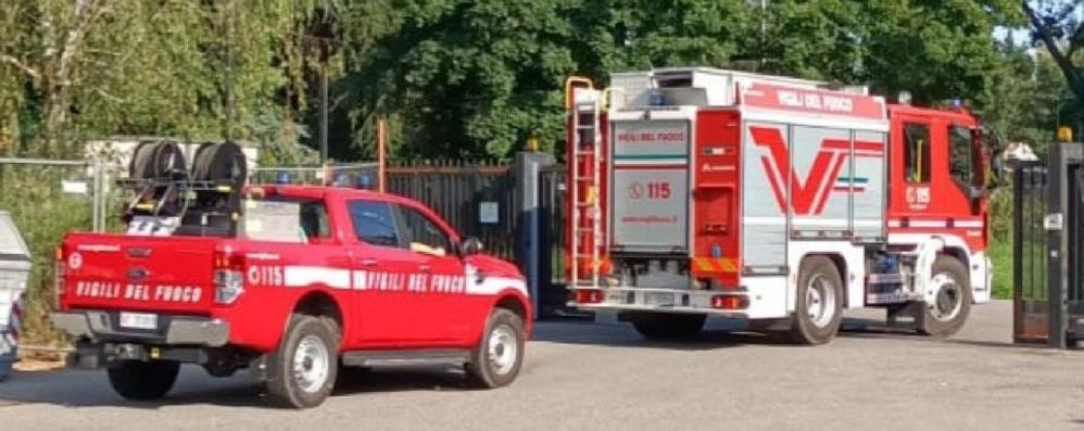 I mezzi dei vigili del fuoco partiti per la Calabria