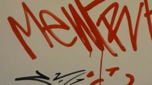 L’atto vandalico sul semaforo di Villasanta