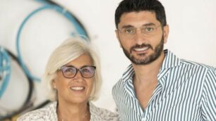 Giovanna Forlanelli, vicepresidente della Fondazione Rovati, con lo chef Andrea Aprea