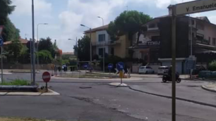 La rotonda all’incrocio delle 5 frecce