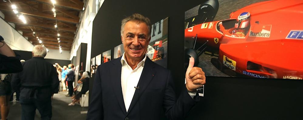 Mostra allestita al serrone di Villa Reale: Jean Alesi