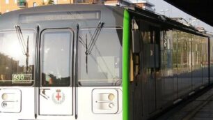 Un treno della linea M2