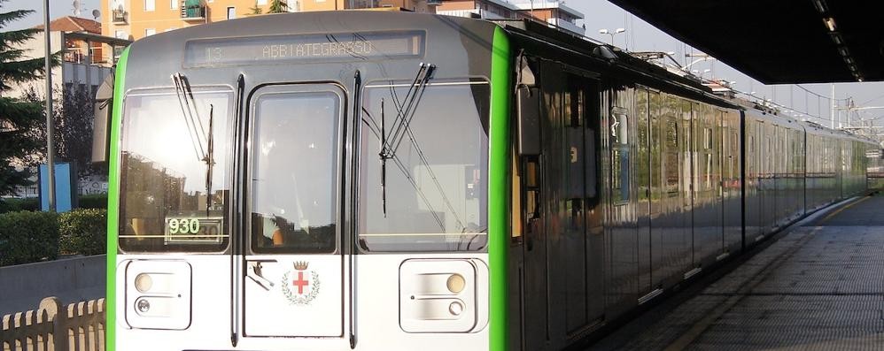 Un treno della linea M2