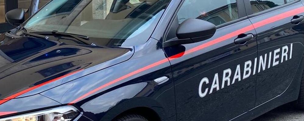 Un’auto dei carabinieri