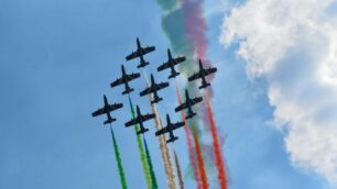 L’esibizione della pattuglia acrobatica nazionale a Monza