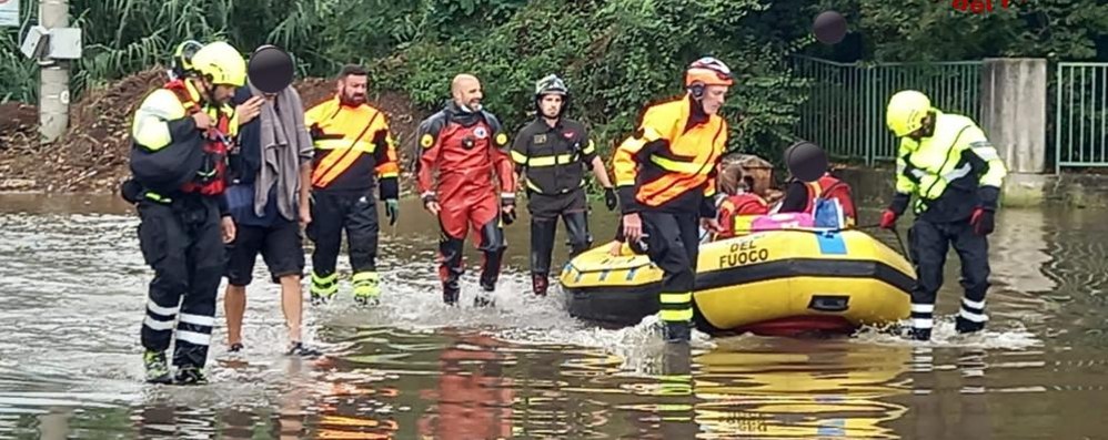 Vigili del fuoco a Canegrate (foto vigili del fuoco)