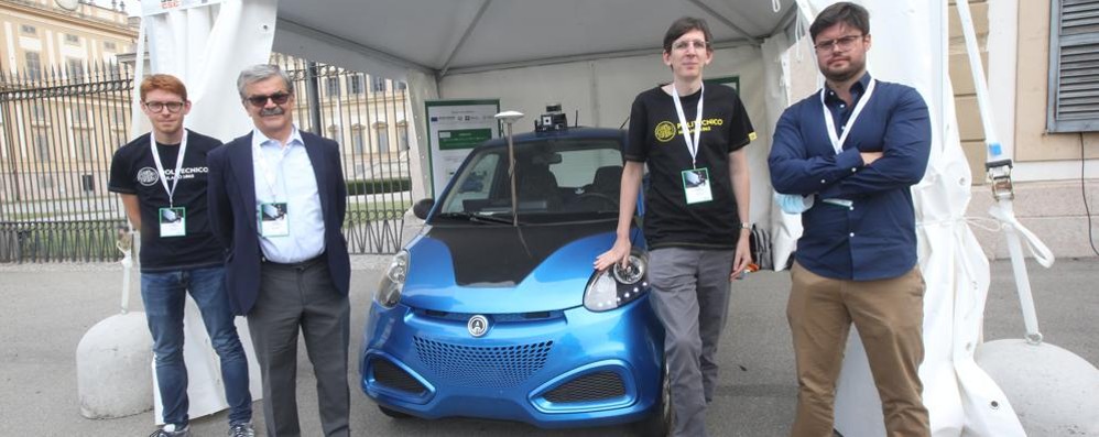 Convegno organizzato dalla Regione Lombardia a Monza: auto a guida autonoma