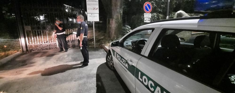 Polizia locale Usmate Velate controlli serali