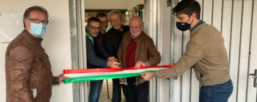 Agrate, l’inaugurazione della sala del Csa dedicata a Cesare Brambilla