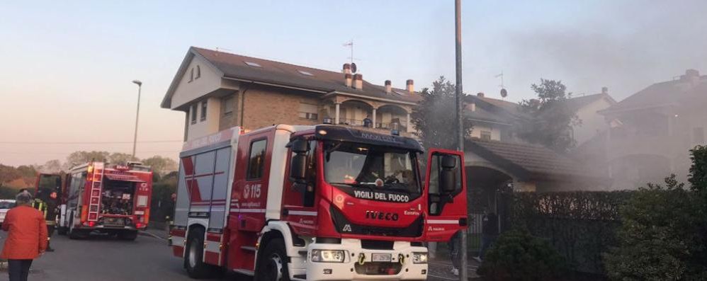 Incendio Desio (foto vigili del fuoco)