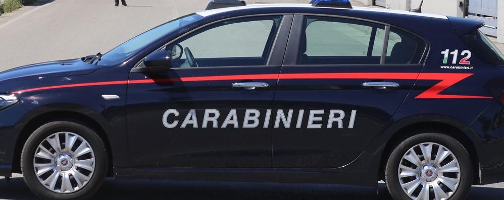 Un’auto dei carabinieri