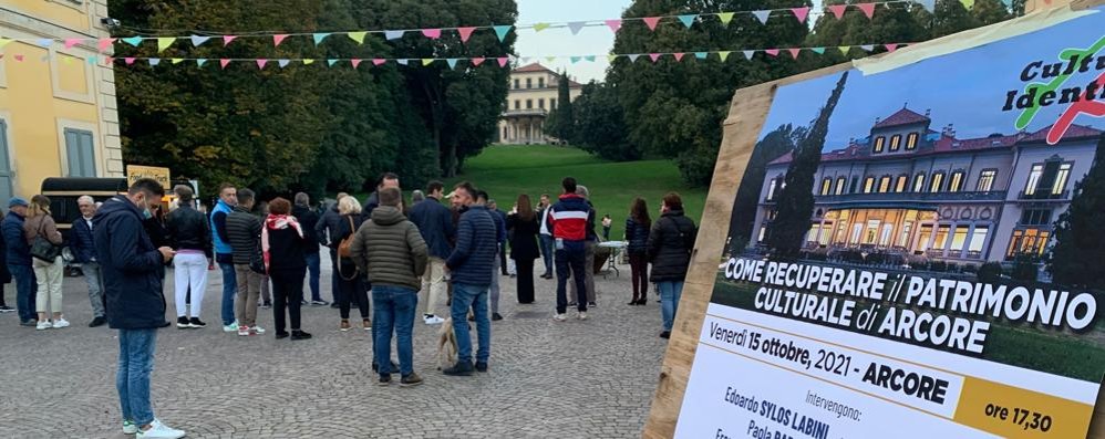 Maurizio bono Edoardo sylos labini Arcore villa Borromeo Cultura identità