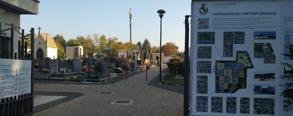 L’ingresso del cimitero di Verano Brianza