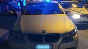 Limbiate polizia locale auto sequestrata dopo inseguimento - foto Comune di Limbiate