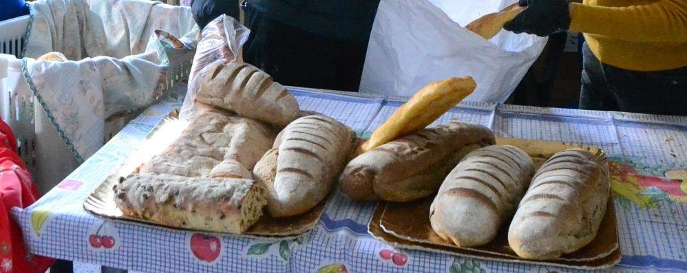 Costi alle stelle: in aumento i prezzi di pane e panettone per i consumatori