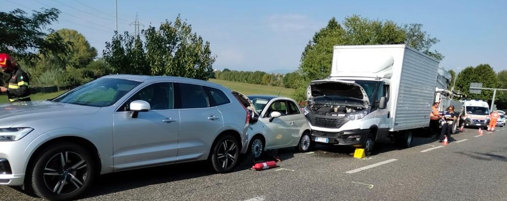 Incidente viale Marconi a  Monza (foto polizia locale)