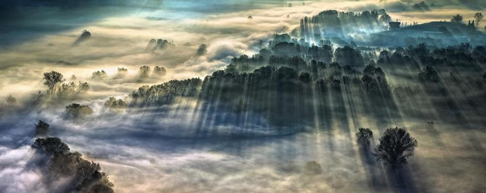 Premio Weather Photographer of the Year 2021 foto scattata da Giulio Montini in provincia di Lecco, a Airuno, lungo l'Adda