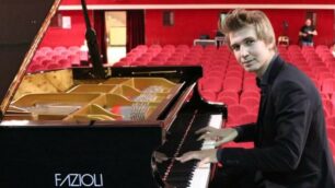 Il vincitore del concorso pianistico Pozzoli del 2019, Evgeny Konnov