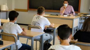 Alunni in classe nell’era Covid