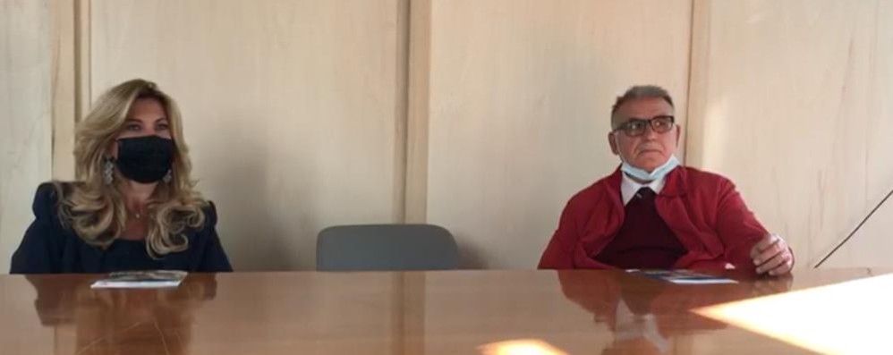Giornata mondiale della vista Silvana Oliva, presidente Unione italiana dei ciechi e degli ipovedenti onlus-Aps. Monza e Brianza, e dottor Paolo Pecoraro