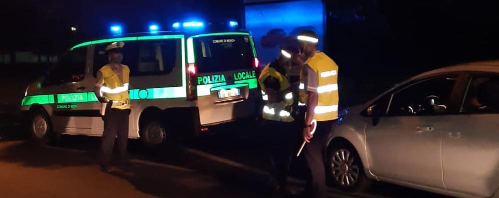 Polizia locale di Monza contro il degrado