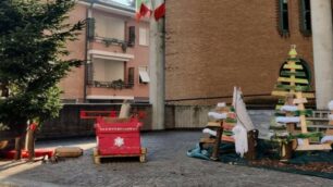 Il villaggio di Natale vandalizzato (da Facebook)