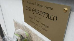 La targa in memoria di Lea Garofalo a Monza