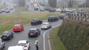 Monza: le code per il centro tamponi di viale Stucchi
