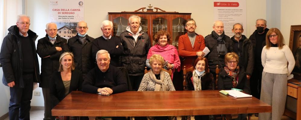 I rappresentanti delle associazioni che hanno beneficiato di un sostegno concreto dalla Fondazione Ronzoni-Villa di Seregno