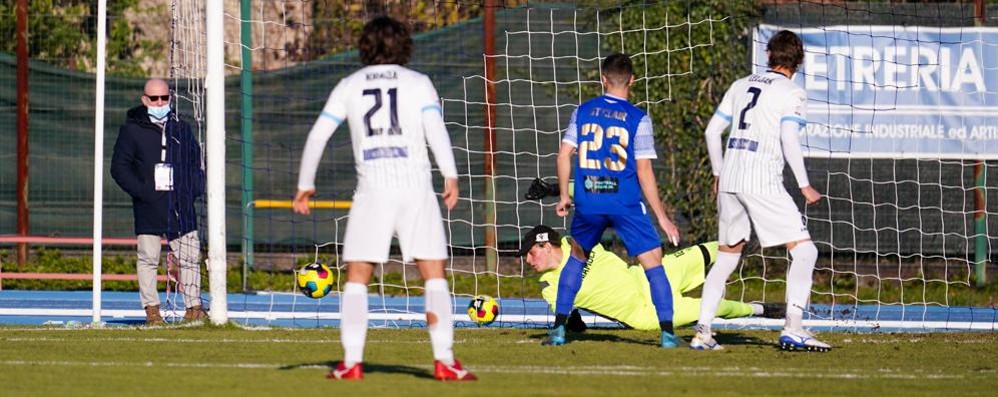 Calcio Serie C Seregno Lecco: il primo gol ospite - foto Luca Rossini/Seregno Calcio