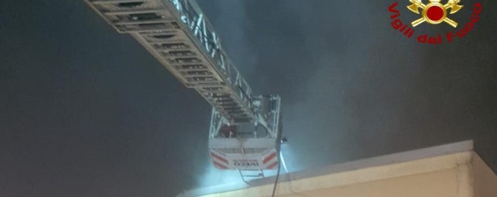 Principio di incendio a Seveso (foto Vigili del Fuoco)