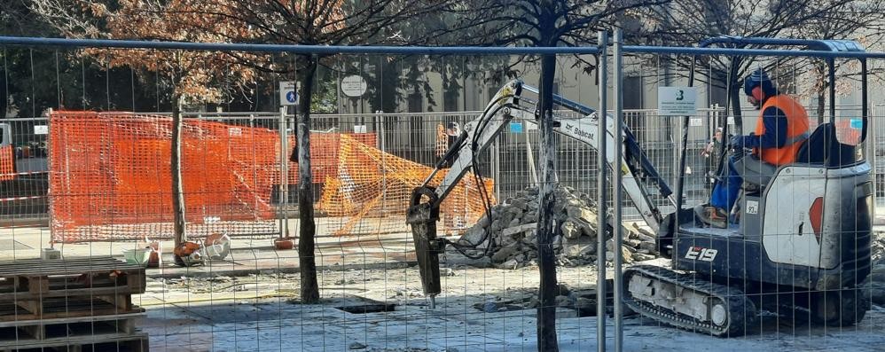 Il cantiere di piazza Libertà si amplia