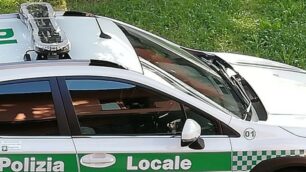 Un’auto della Polizia locale