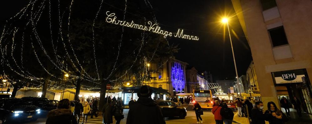 monza accensione Christmas Monza