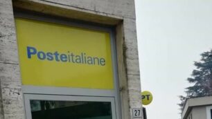 Un ufficio postale, a Monza ritardo di apertura per colpa di una sanificazione