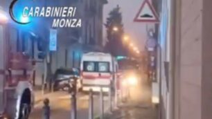 Monza carabinieri incendio via Volturno