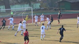 La paratona di Luca Ferrara al 40’ del pt. su tiro ravvicinato del centroavanti Vitali ( foto Volonterio)