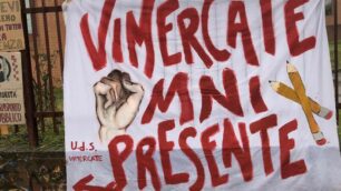 Vimercate manifestazione studenti omnicomprensivo venerdì 22 gennaio 2021