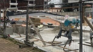 Agrate cantiere giardini villa d'adda