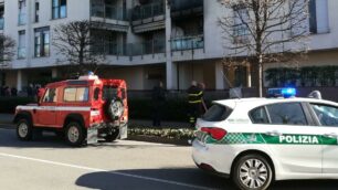 I soccorsi sul luogo dell’incendio