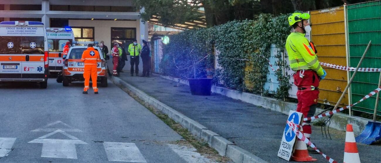 Intervento dei soccorritori sul luogo di un incidente sul lavoro