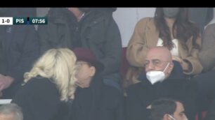 Calcio Serie B Silvio Berlusconi bacio