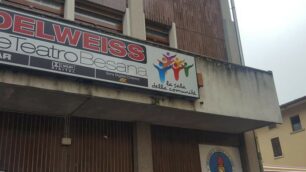 L’ingresso del cineteatro Edelweiss