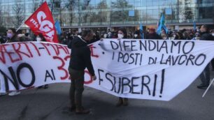 L’ultimo presidio e corteo dei   lavoratori della Verti